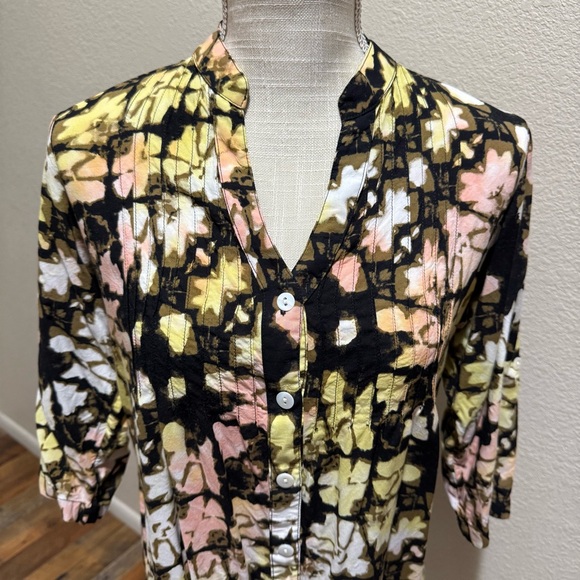 Blue Ginger - Pleated Button-Up Tunic Blouse - Made of 100% Raton - Size Small - Picture 2 of 16